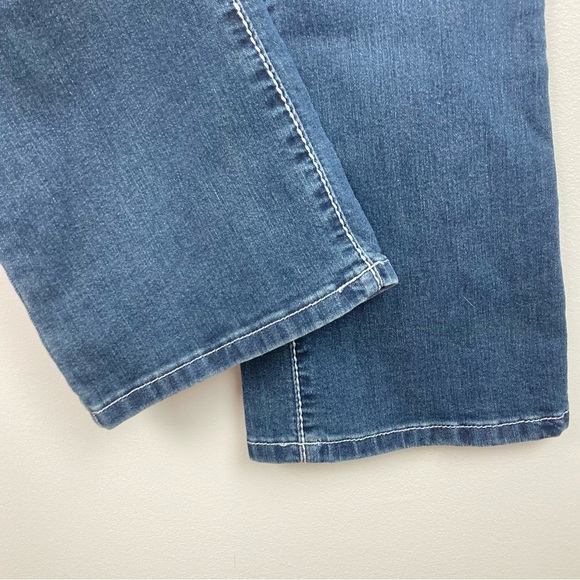 D’MODE CLASSIX Rhinestone Bling Low Rise Bootcut Jeans - Size 2 - Picture 7 of 12